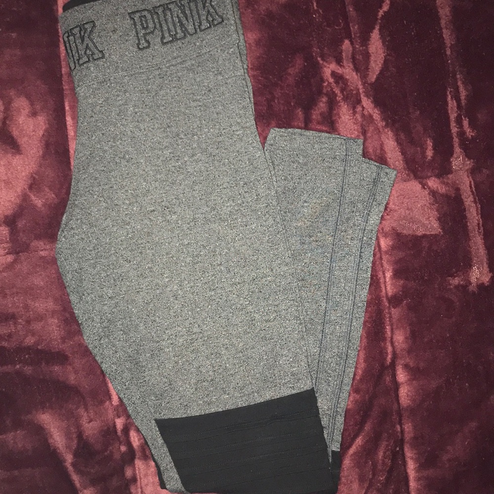 Pink yoga leggings